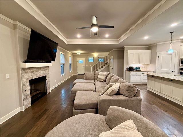 710 Oakley Street, Pea Ridge, AR 72751