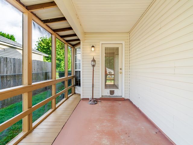 3005 NE 14th Street, Bentonville, AR 72712
