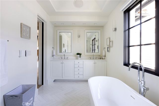 260 Evening Canyon Road, Corona Del Mar, CA 92625