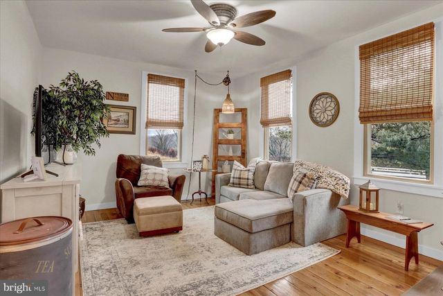 1800 LOWER BAILEY ROAD, Newport, PA 17074