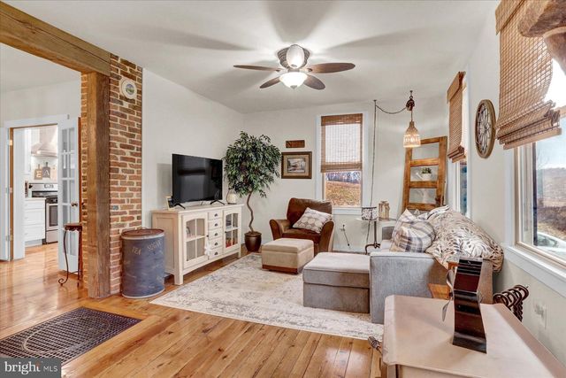 1800 LOWER BAILEY ROAD, Newport, PA 17074