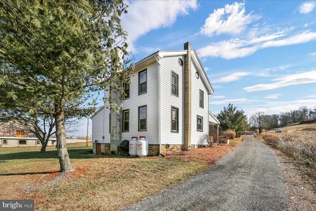 1800 LOWER BAILEY ROAD, Newport, PA 17074