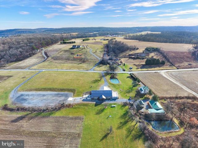 1800 LOWER BAILEY ROAD, Newport, PA 17074