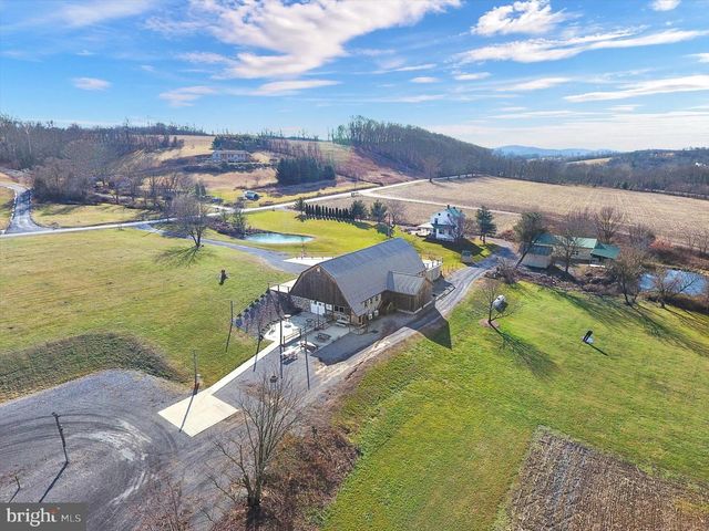 1800 LOWER BAILEY ROAD, Newport, PA 17074