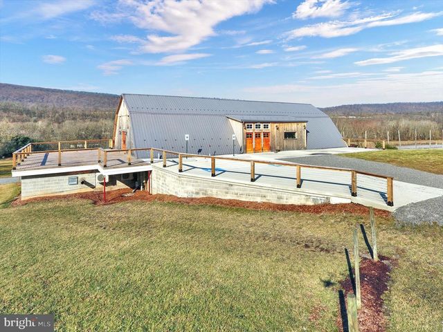 1800 LOWER BAILEY ROAD, Newport, PA 17074