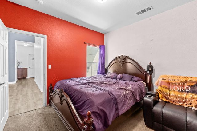 7468 Ensminger Avenue, Visalia, CA 93291