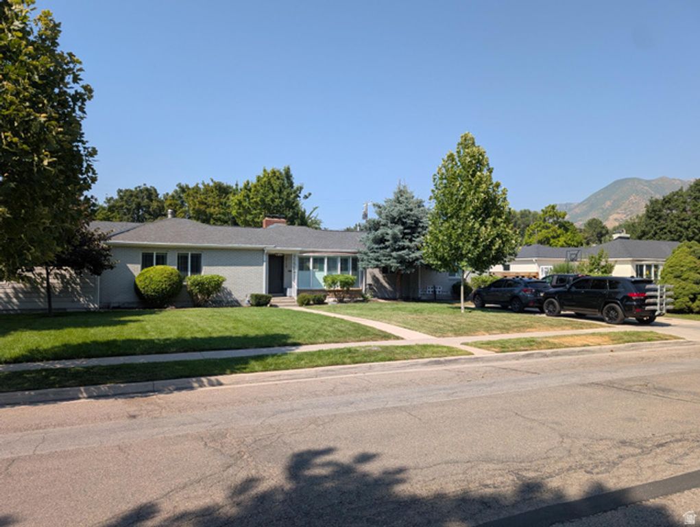 2159 E BENDAMERE CIR, Salt Lake City, UT 84109 — photo 2