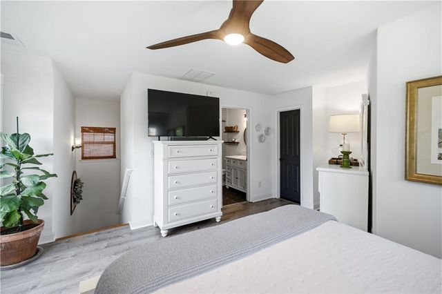 220 Lakeside Drive, Waleska, GA 30183