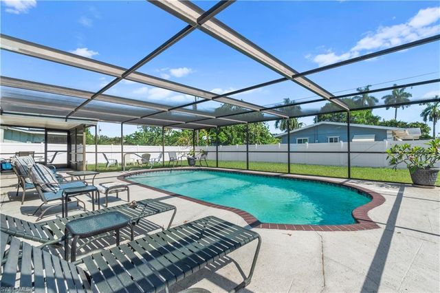 2259 Chandler AVE, Fort Myers, FL 33907