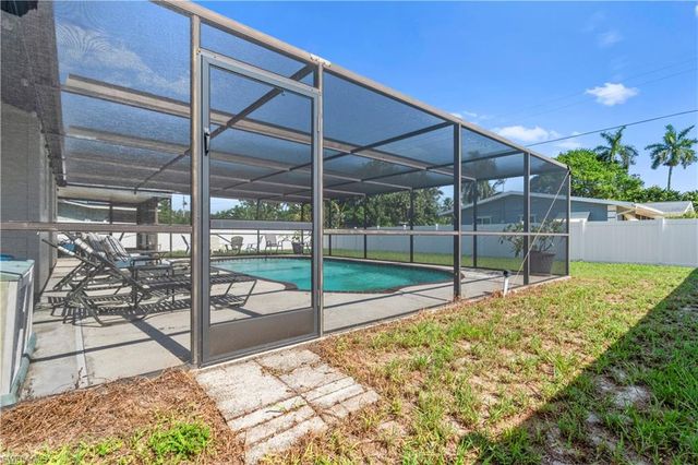 2259 Chandler AVE, Fort Myers, FL 33907