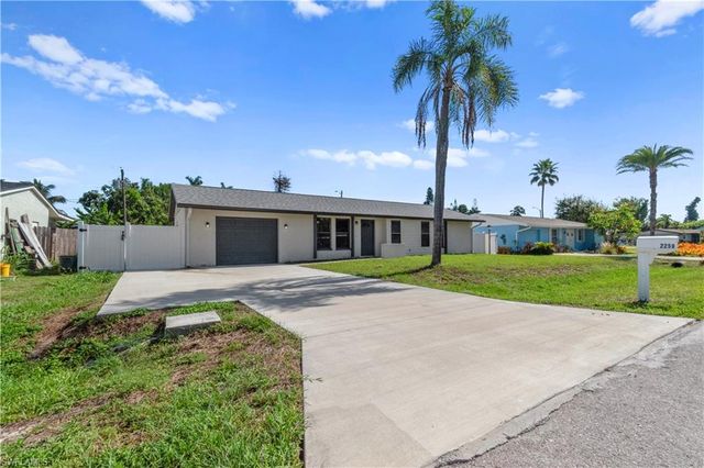 2259 Chandler AVE, Fort Myers, FL 33907