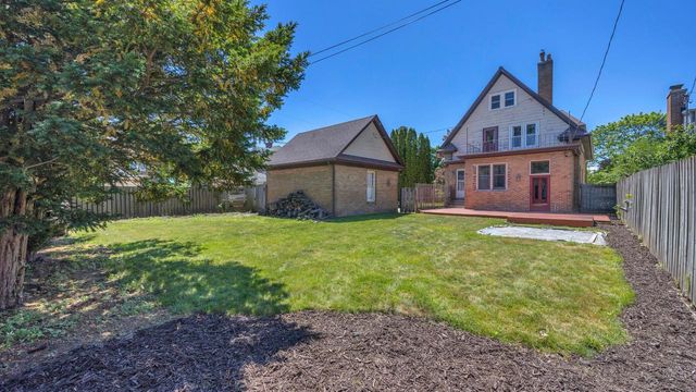 1919 N 4th STREET, Sheboygan, WI 53081