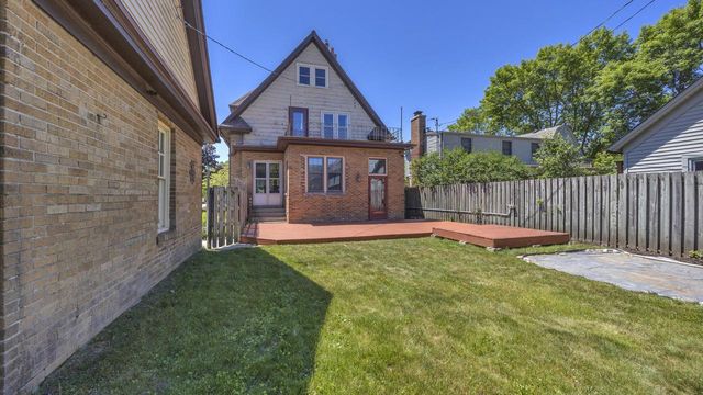 1919 N 4th STREET, Sheboygan, WI 53081