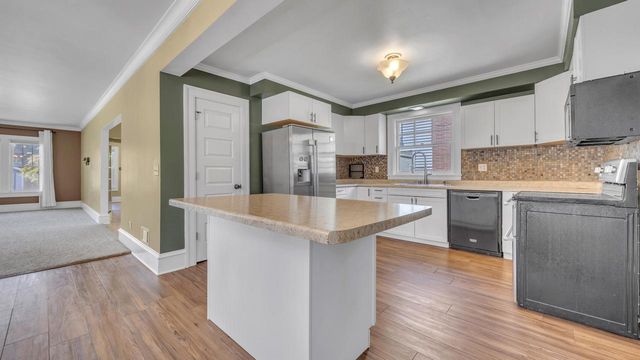 1919 N 4th STREET, Sheboygan, WI 53081