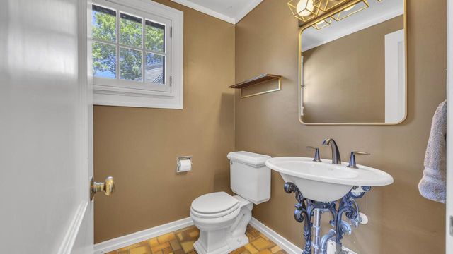 1919 N 4th STREET, Sheboygan, WI 53081