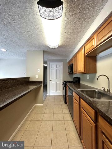53 KENWOOD DRIVE, Sicklerville, NJ 08081