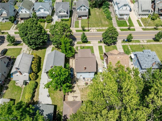 190 E Archwood Avenue, Akron, OH 44301