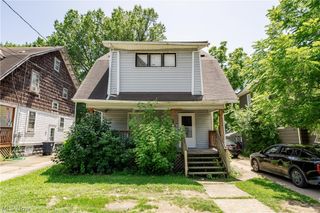 190 E Archwood Avenue, Akron, OH 44301