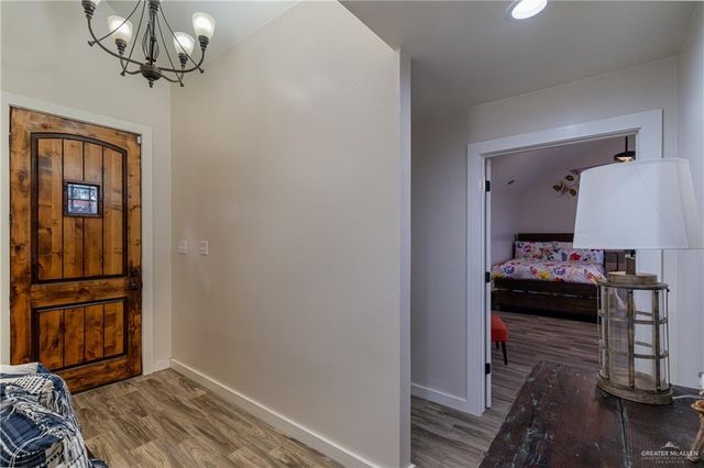 8560 Lago Vista Drive, Edcouch, TX 78538