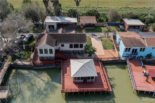 8560 Lago Vista Drive, Edcouch, TX 78538