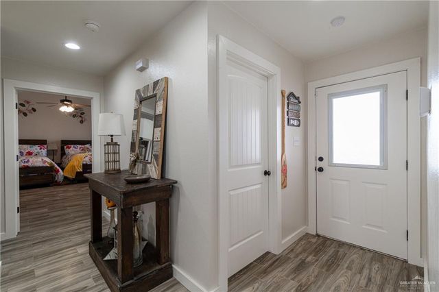 8560 Lago Vista Drive, Edcouch, TX 78538