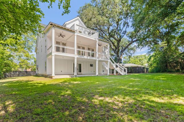 1216 Old Towne Road, Charleston, SC 29407