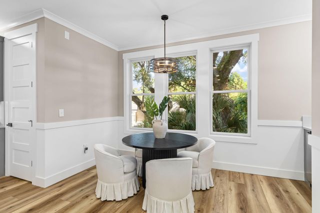 1216 Old Towne Road, Charleston, SC 29407