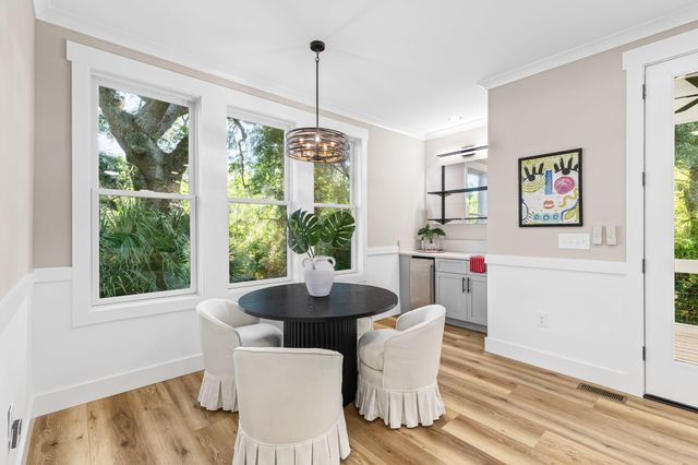1216 Old Towne Road, Charleston, SC 29407