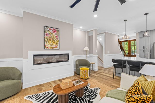 1216 Old Towne Road, Charleston, SC 29407