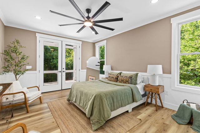 1216 Old Towne Road, Charleston, SC 29407