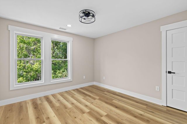 1216 Old Towne Road, Charleston, SC 29407