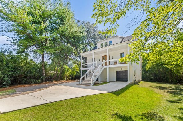 1216 Old Towne Road, Charleston, SC 29407