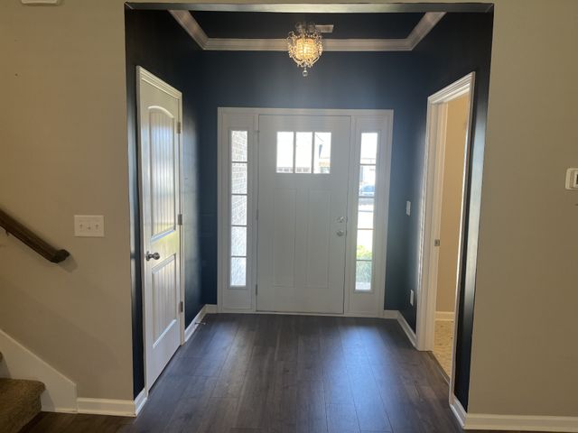 1055 Amber Hills Dr, Ashland City, TN 37015
