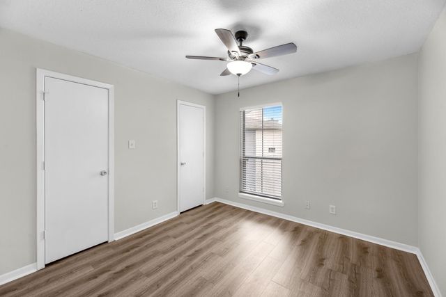 1900 Bay Area Boulevard 214, Houston, TX 77058