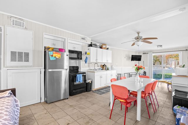 5896 Rosewood Dr., Myrtle Beach, SC 29588