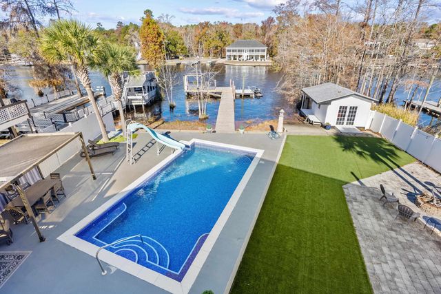 5896 Rosewood Dr., Myrtle Beach, SC 29588