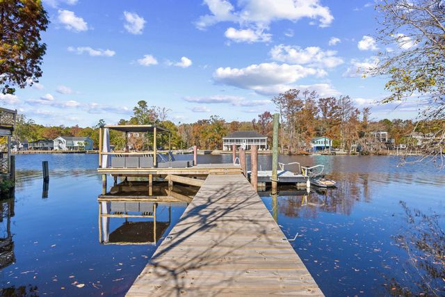 5896 Rosewood Dr., Myrtle Beach, SC 29588