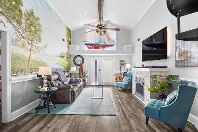 5896 Rosewood Dr., Myrtle Beach, SC 29588