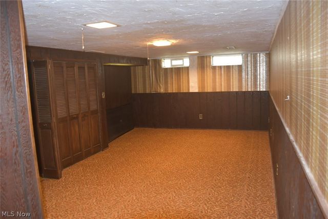 537 Howells Court, Eastlake, OH 44095
