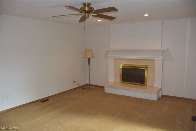 537 Howells Court, Eastlake, OH 44095