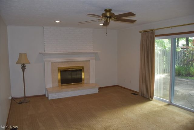 537 Howells Court, Eastlake, OH 44095