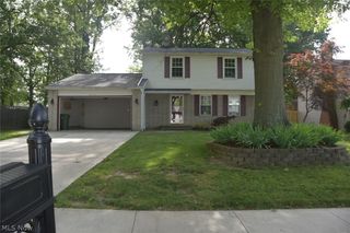 537 Howells Court, Eastlake, OH 44095