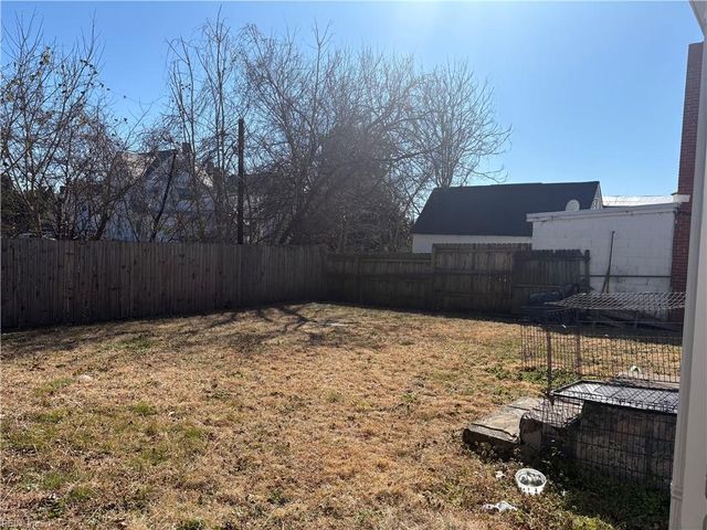 146 Pine ST, Suffolk, VA 23434