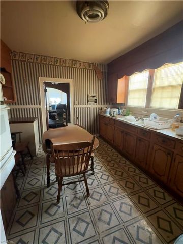 146 Pine ST, Suffolk, VA 23434