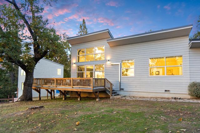 22080 Fiddletown Rd, Volcano, CA 95689