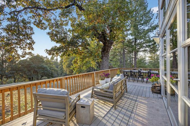 22080 Fiddletown Rd, Volcano, CA 95689