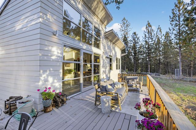 22080 Fiddletown Rd, Volcano, CA 95689