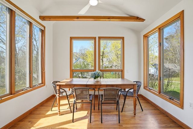 303 Beechwood St, Cohasset, MA 02025