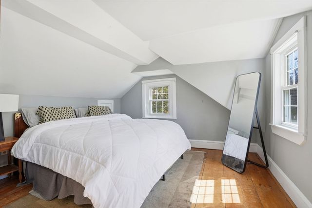 303 Beechwood St, Cohasset, MA 02025