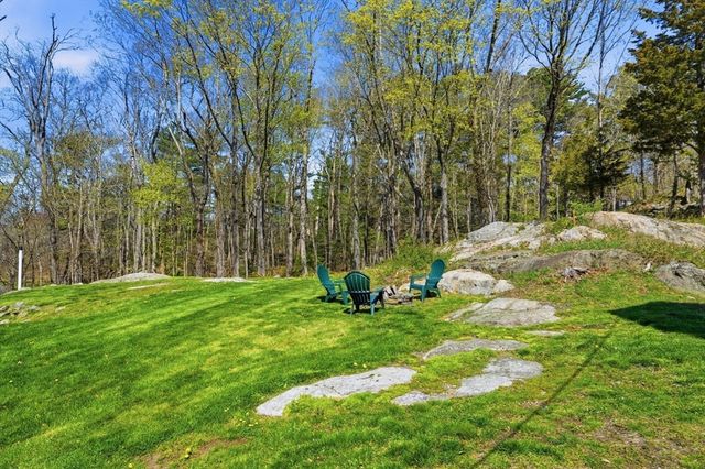 303 Beechwood St, Cohasset, MA 02025